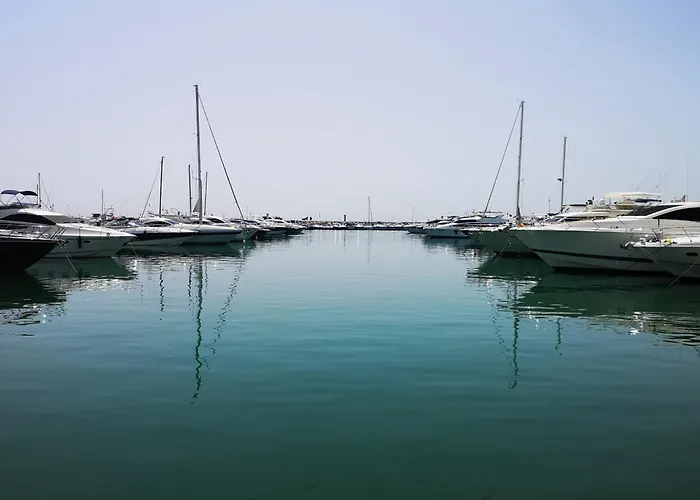 Apartamento con vistas en Puerto Banús